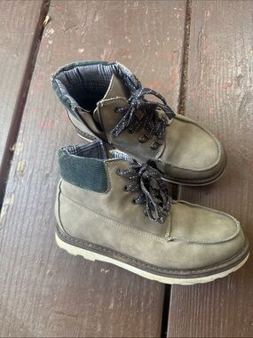 Cat & Jack Kids Olive Green Lace-Up Ankle Boots